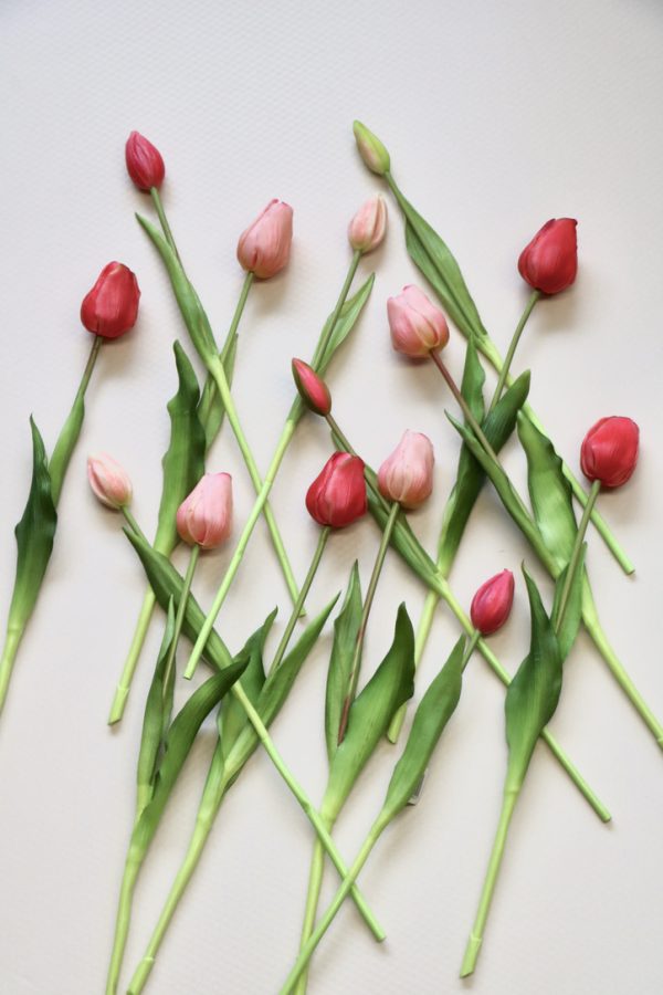 Tulpen Amour valentijn boeket 43cm Roze Tulpen Amour valentijn boeket 43cm Roze